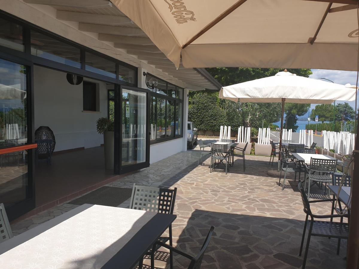 Hotel La Favorita Peschiera del Garda Exterior foto
